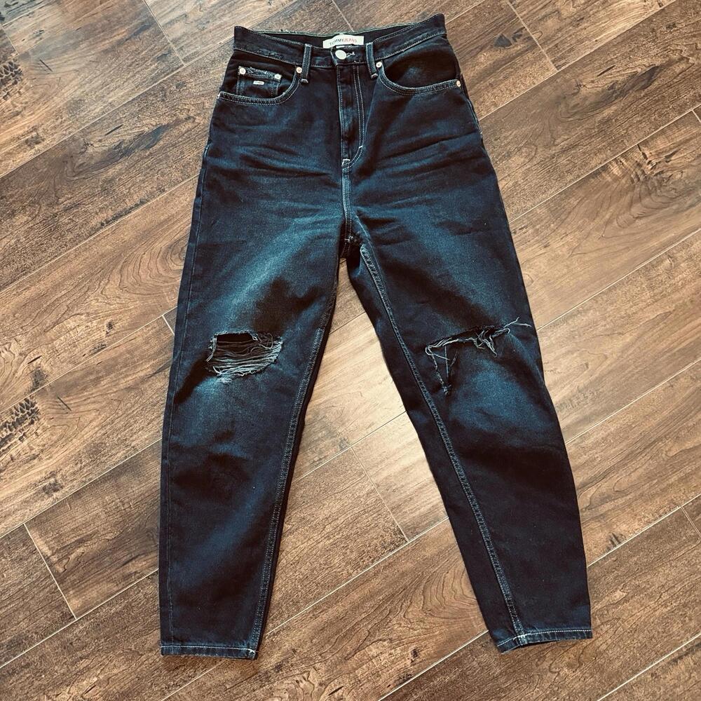 Tommy Jeans Women's Size 25 Ultra High Rise Mom Jeans Black Distressed